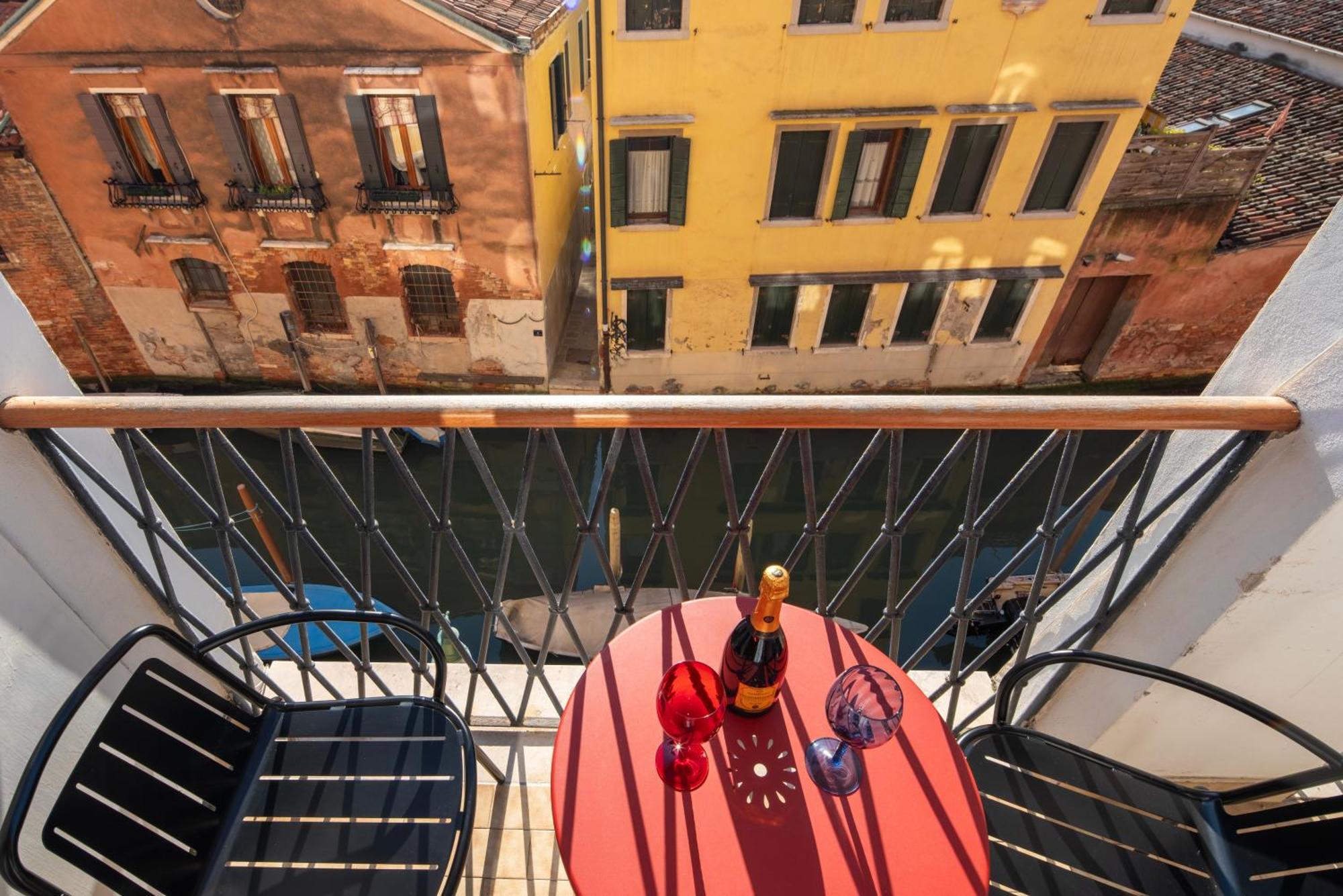 Venezia Vista Canale Экстерьер фото
